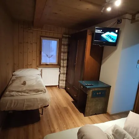 בקתה Bedrooms In Kratten ספאדה